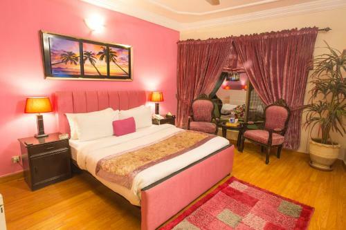 Hotel Days Inn Murree