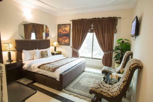 Hotel Days Inn Murree