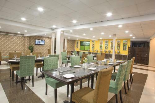 Hotel Days Inn Murree