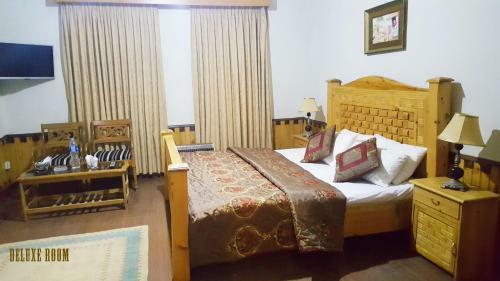 Pine Top Hotel Murree