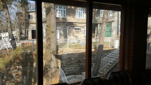 Pine Top Hotel Murree