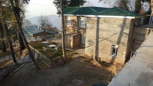 Pine Top Hotel Murree