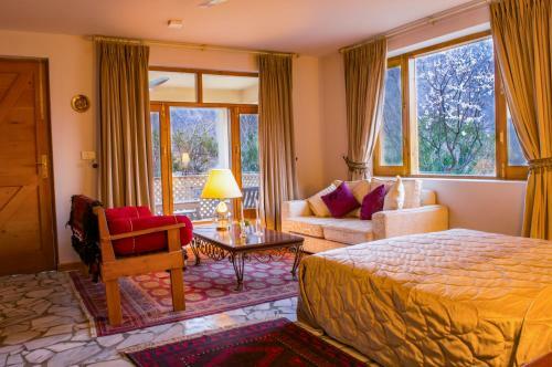 Hotel Hindukush Heights
