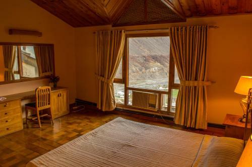 Hotel Hindukush Heights