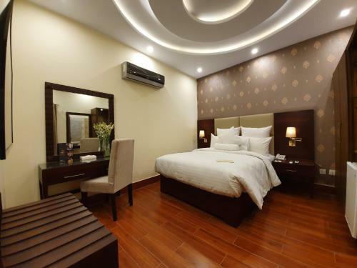 Hotel S Chalet Multan