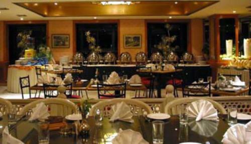 Sunfort Hotel