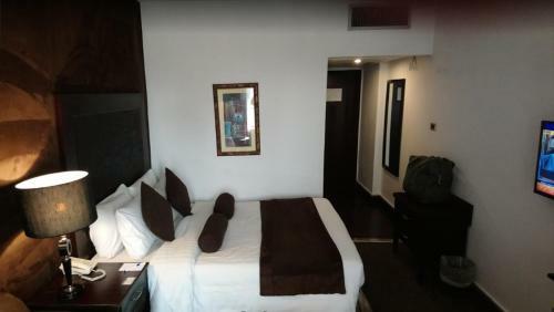 Sunfort Hotel