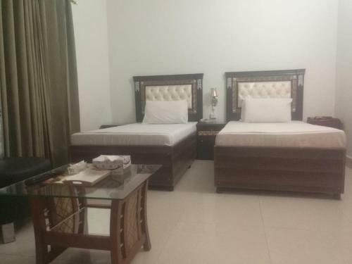 New Doves Inn Hotel ( Branch-2)