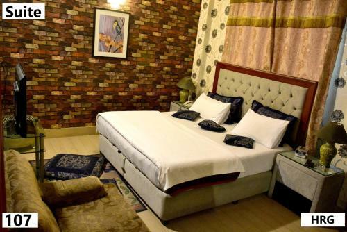 Hotel Royal Gardens Lahore