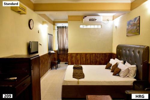 Hotel Royal Gardens Lahore