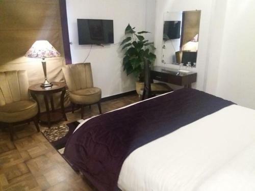 Maisonette Xpress Hotel