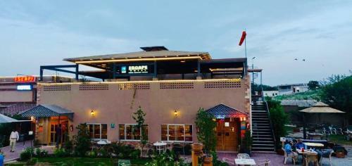 Escape Hotel