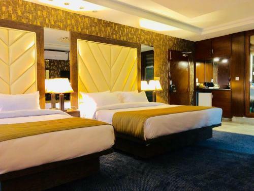 Hunain Hotel