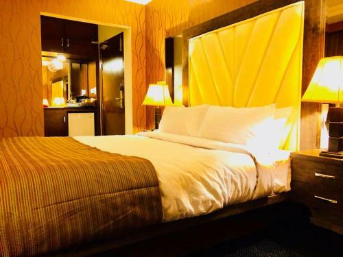 Hunain Hotel