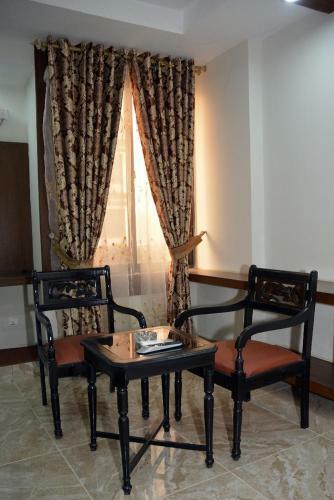 Hotel Redison Blue Area