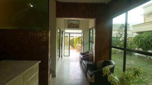 Hotel Sadaf Resort