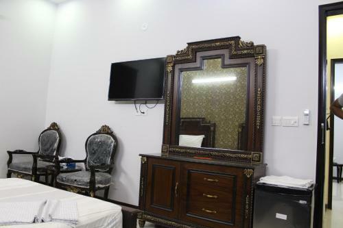 Hostal Patel Residency Guest House 2