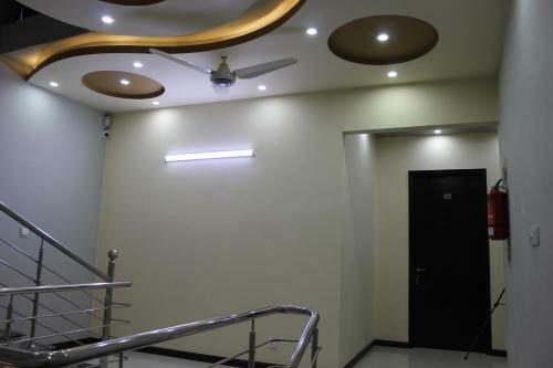 Hostal Patel Residency Guest House 2