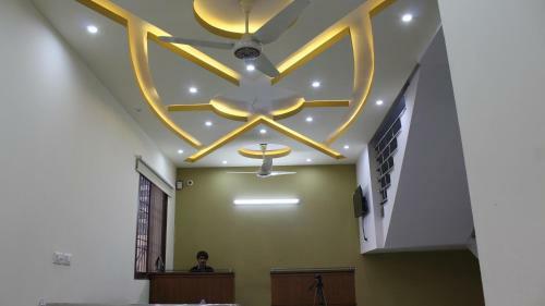 Hostal Patel Residency Guest House 2