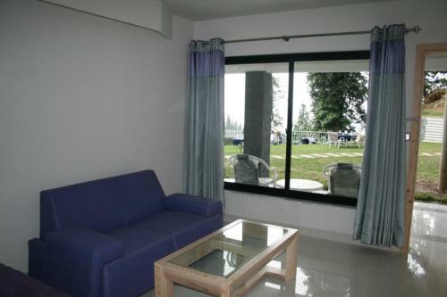 Hotel Summer Retreat