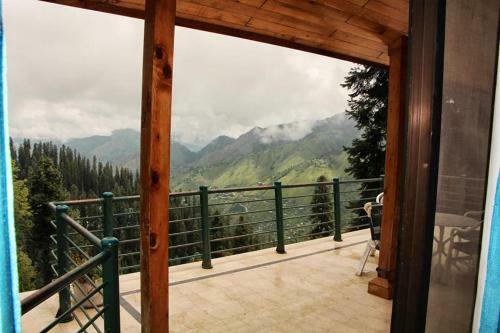 Hotel Summer Retreat