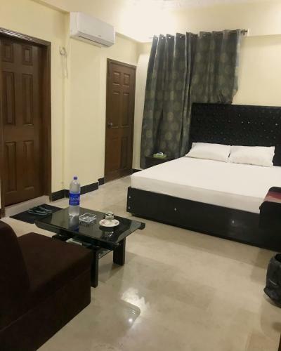 Hotel Second Home