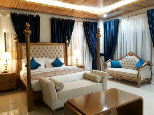 Hostal The Mont Calm