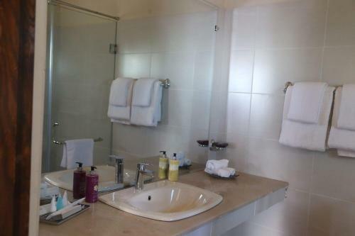 Hostal The Mont Calm
