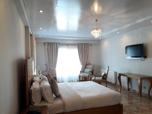 Hostal The Mont Calm