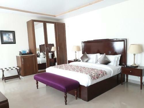 Hostal The Mont Calm