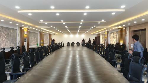 Hotel Avalon Executive Suites