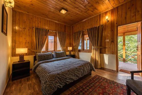 Hotel Arcadian Sprucewoods