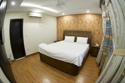Karakuram Hotel