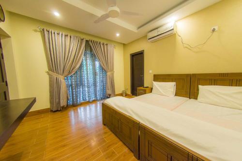 Karakuram Hotel