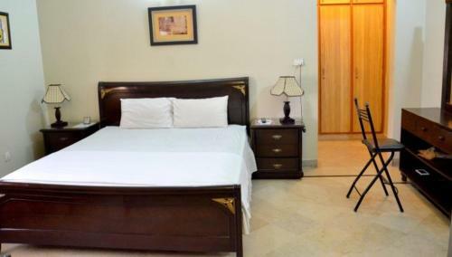 Hotel Luxury Inn