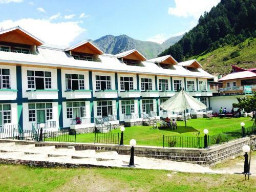 Pine Top Hotels Naran