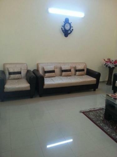 Villa Rehaish Inn Furnished Rental Accommodation
