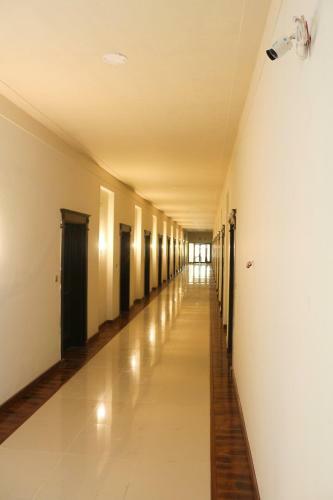 Hotel Shelton Rezidor Swat
