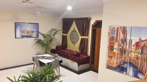 Hotel Seven 7