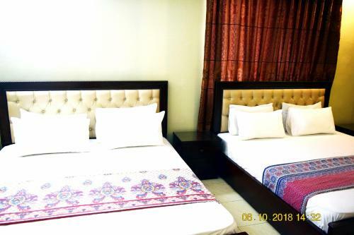 Hostal Prime Dha Guest House