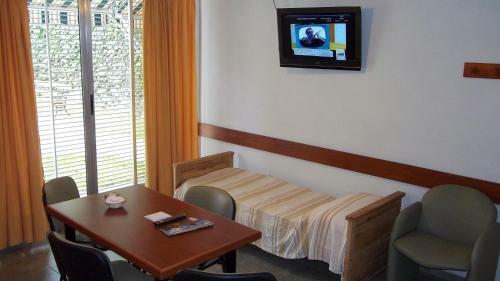 Nuna Ayni Apartments