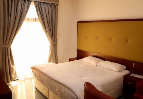 Discovery Hotel Apartments