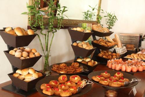 Hotel Shangri-la Al Husn Resort & Spa