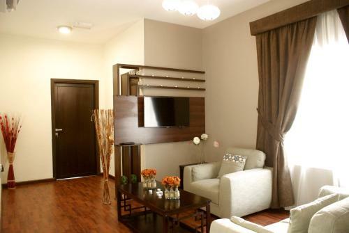 Weekend Hotel & Apartments