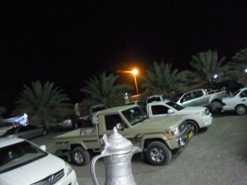 Al Ghazlan Hotel Sinaw