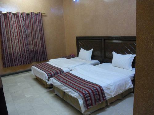 Al Ghazlan Hotel Sinaw