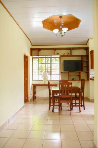 Apart Hotel Acuarious De Luis