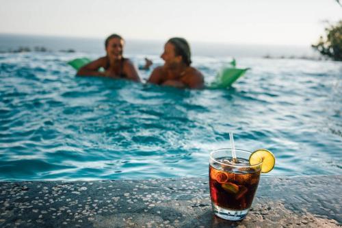 Hotel Rapture Surfcamp Nicaragua