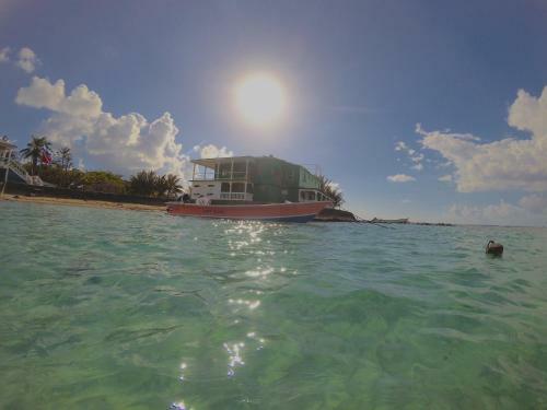 Mimundo Corn Island Hostel