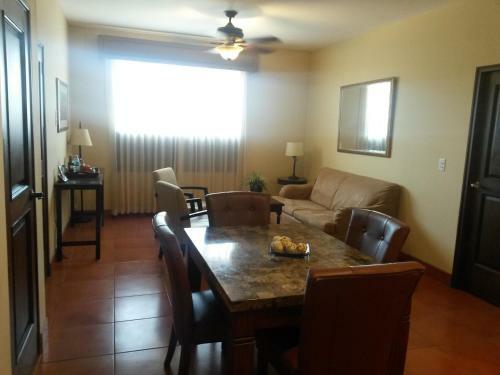 Hotel Los Portales